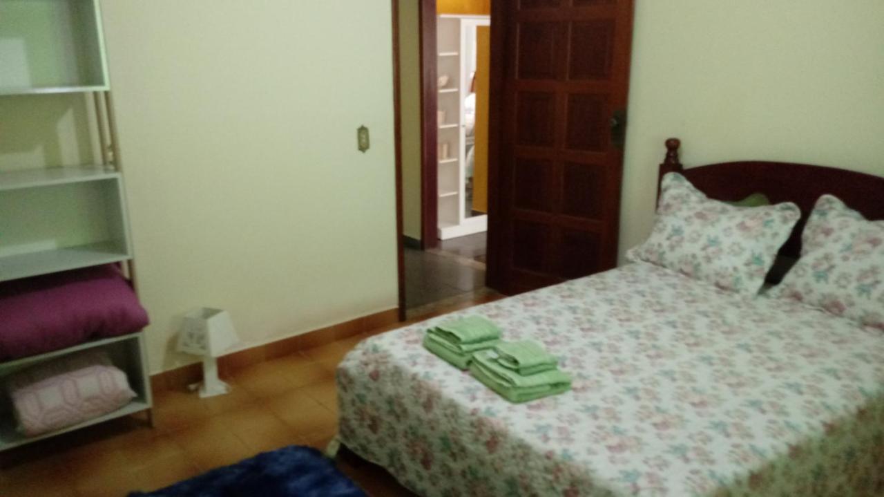 Casa Com Flores Pedra Azul  Esterno foto